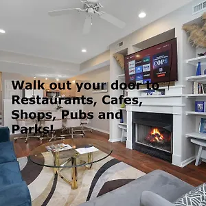 https://lux-townhouse-walk-to-all-sleeps-8.hotels-louisville.com
