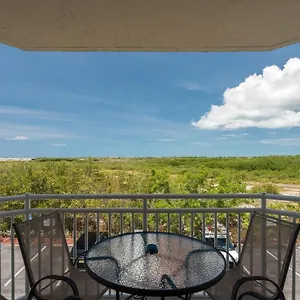 https://catalina-suite-311.hotels-in-key-west.com