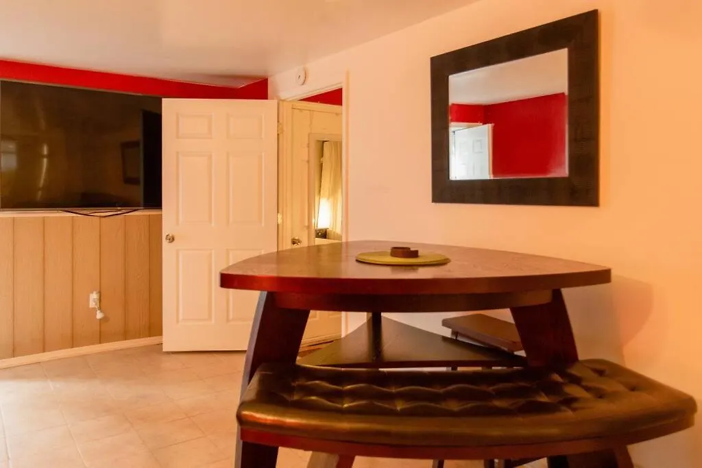 Large Apt, One Block To Train Apartment New York United States